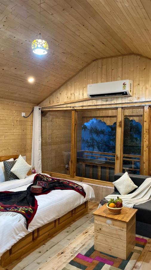 Tree House Latos Tandi Hotel Jibhi Luaran gambar