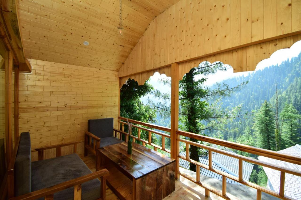 Tree House Latos Tandi Hotel Jibhi Luaran gambar